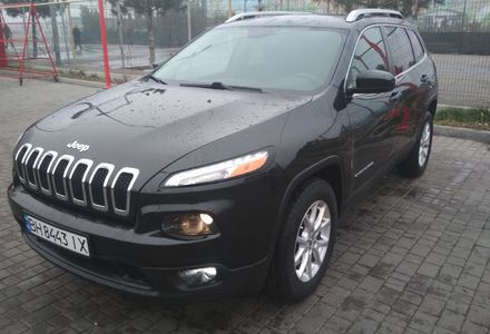 Продам Jeep Cherokee Latitude 2016 года в Одессе