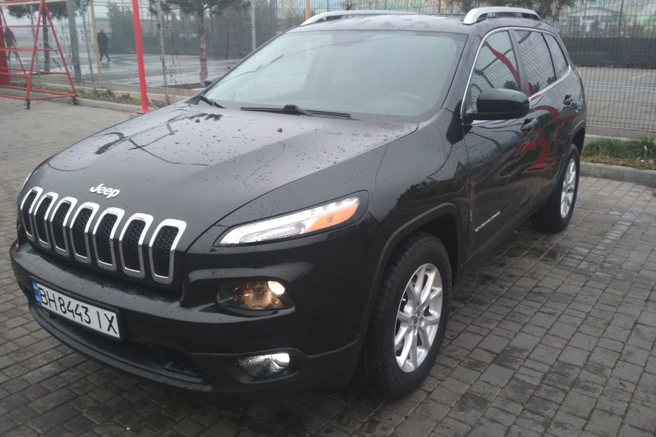 Продам Jeep Cherokee Latitude 2016 года в Одессе