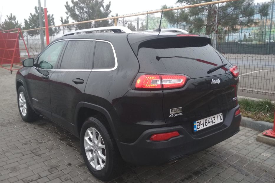 Продам Jeep Cherokee Latitude 2016 года в Одессе