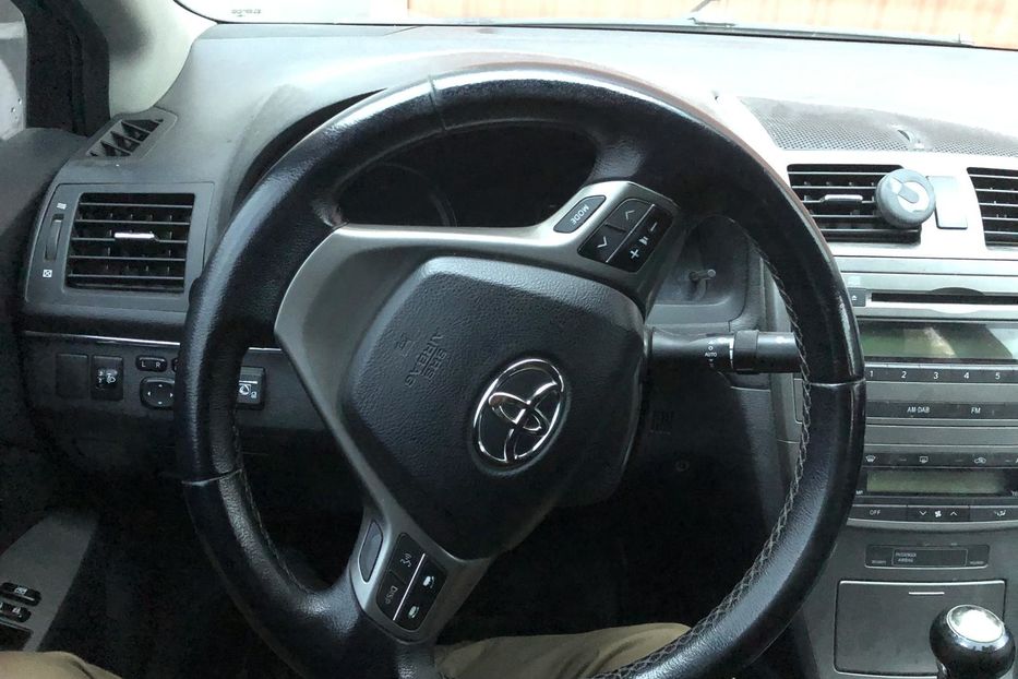 Продам Toyota Avensis 2010 года в Киеве