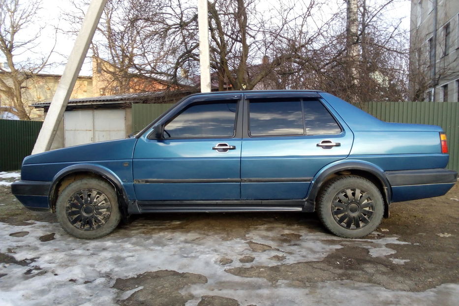 Продам Volkswagen Jetta синій 1991 года в Черновцах