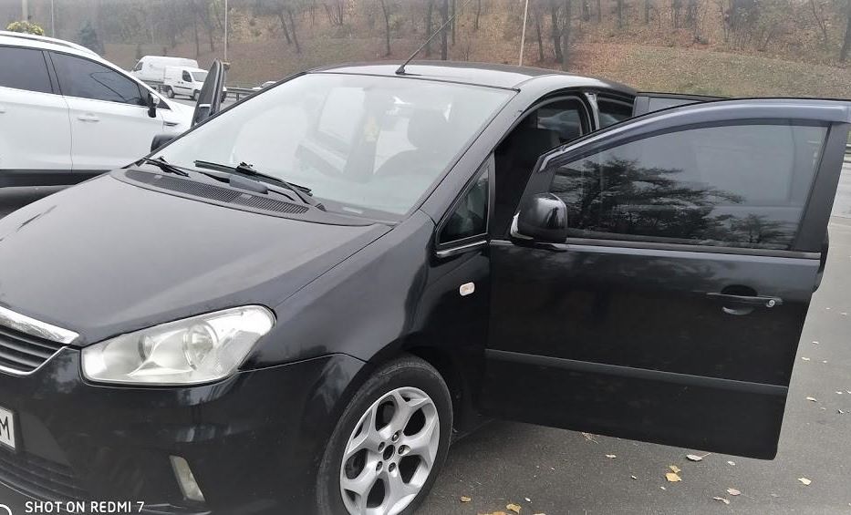 Продам Ford C-Max 2010 года в Киеве