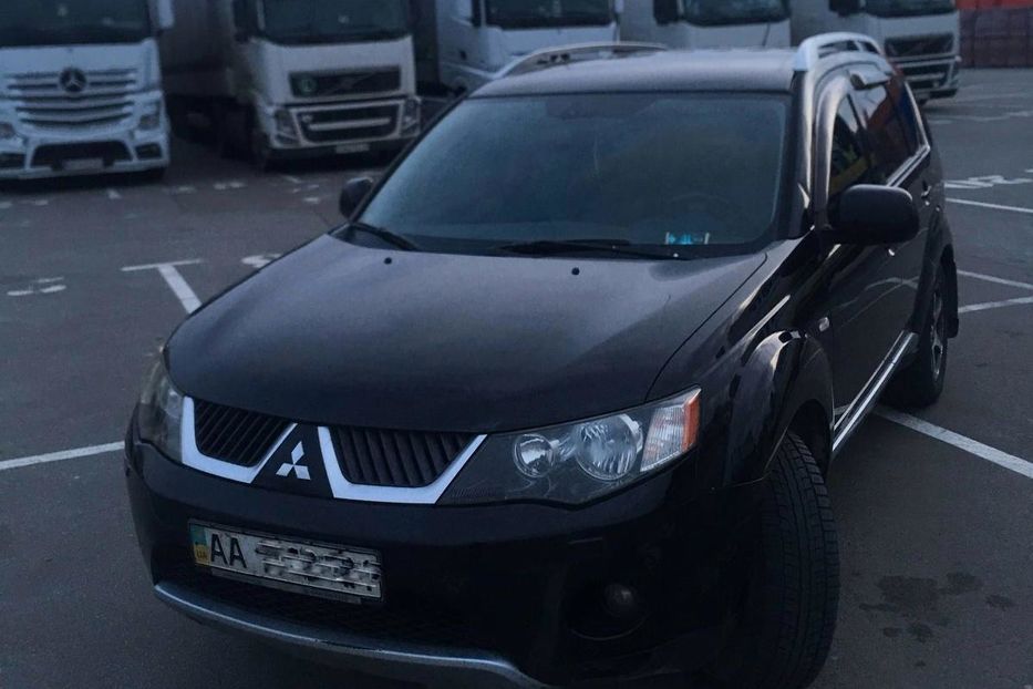 Продам Mitsubishi Outlander XL 2008 года в Киеве