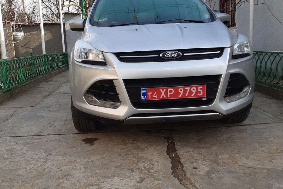 Продам Ford Escape 2015 года в Одессе