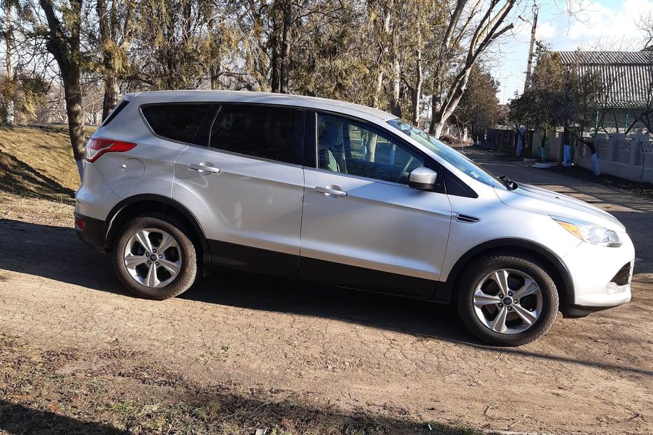 Продам Ford Escape 2015 года в Одессе