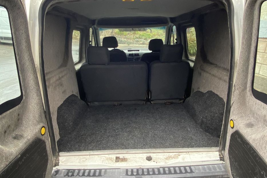 Продам Ford Transit Connect пасс. 2004 года в г. Белая Церковь, Киевская область