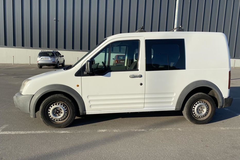 Продам Ford Transit Connect пасс. 2004 года в г. Белая Церковь, Киевская область