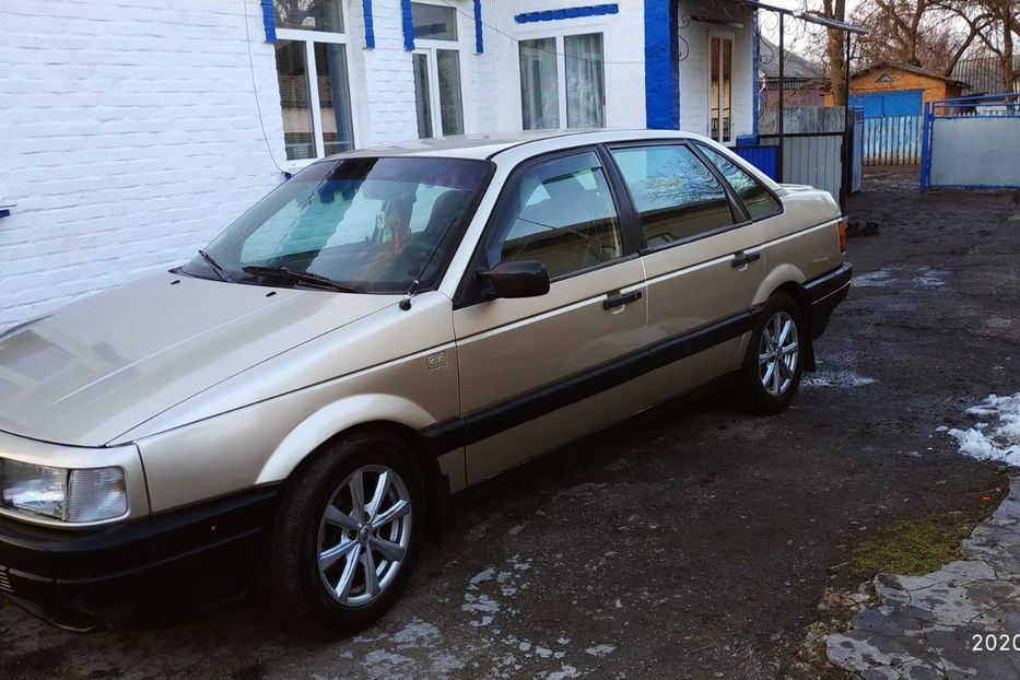 Продам Volkswagen Passat B3 1991 года в Виннице