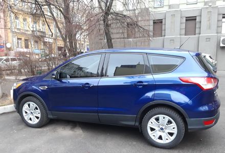 Продам Ford Escape 2016 года в Киеве