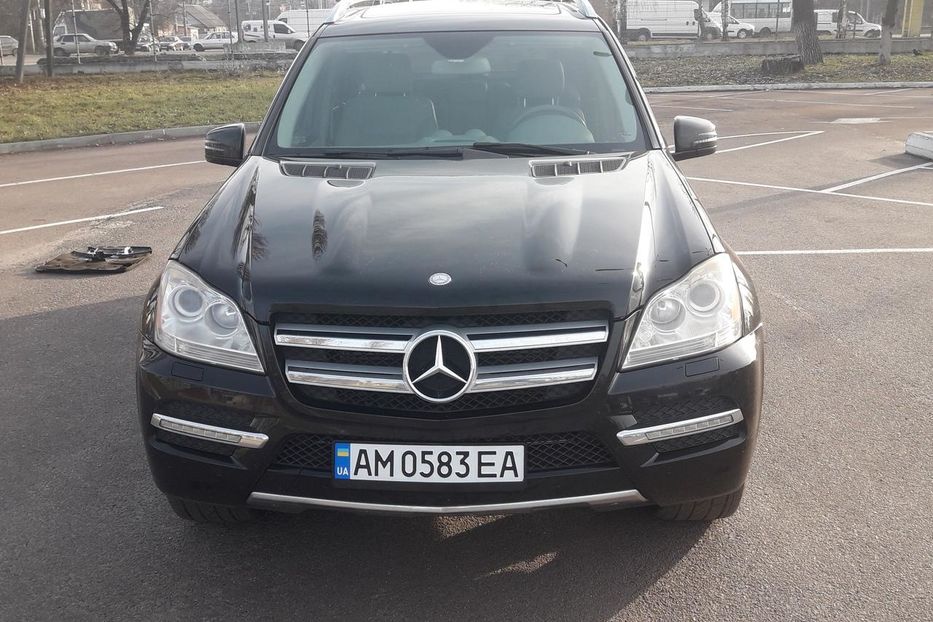 Продам Mercedes-Benz GL 350 2012 года в Житомире