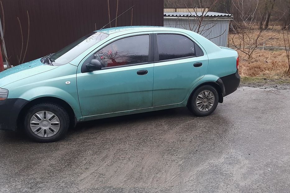 Продам Chevrolet Aveo 2005 года в г. Обухов, Киевская область