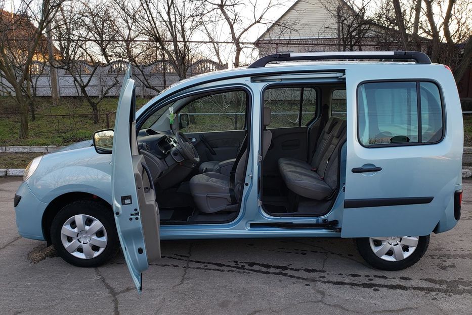 Продам Renault Kangoo пасс. 2009 года в г. Васильевка, Запорожская область