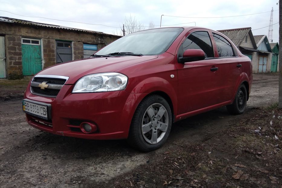 Продам Chevrolet Aveo 2011 года в Луганске