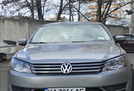 Продам Volkswagen Passat B7 2013 года в Киеве