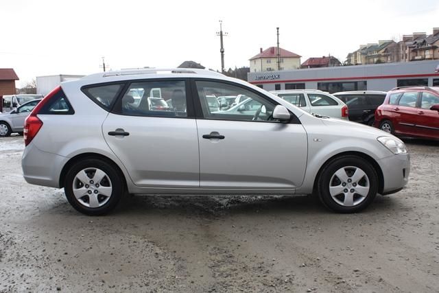 Продам Kia Ceed SW 2009 года в Львове