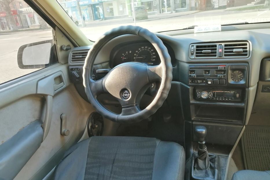 Продам Opel Vectra A 1991 года в Херсоне