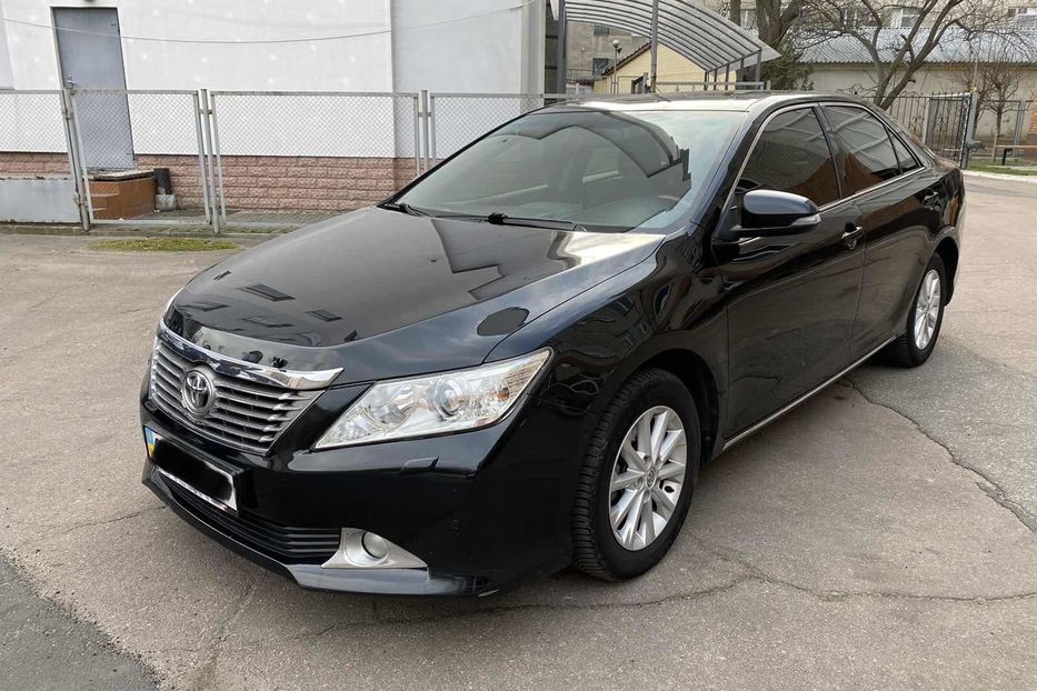 Продам Toyota Camry 2012 года в Черкассах