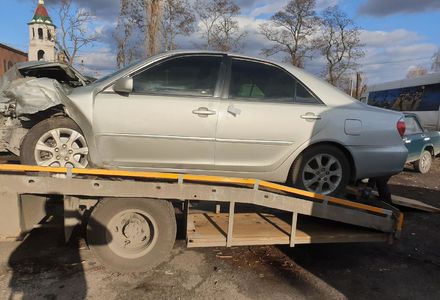 Продам Toyota Camry 3,0 2005 года в Днепре