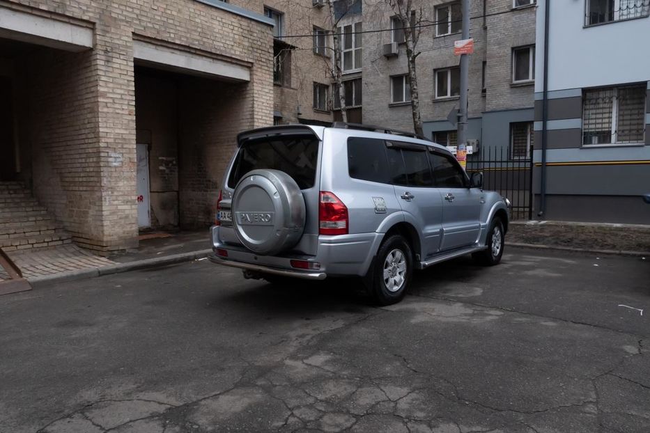 Продам Mitsubishi Pajero Wagon 2006 года в Киеве