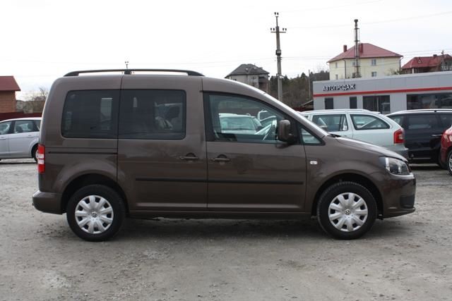 Продам Volkswagen Caddy пасс. Original 2012 года в Львове