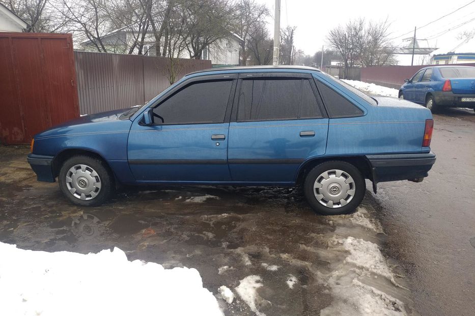 Продам Opel Kadett 1989 года в г. Бахмач, Черниговская область