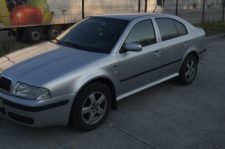 Продам Skoda Octavia Tour 2003 года в г. Бровары, Киевская область