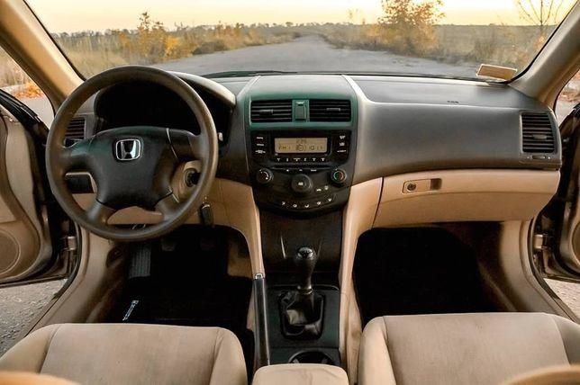 Продам Honda Accord DX 2004 года в Днепре