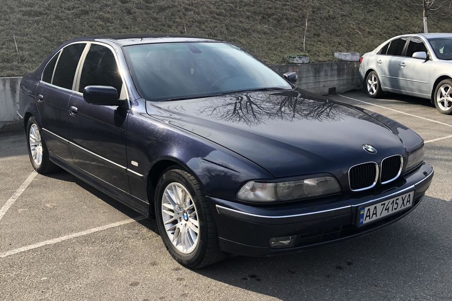 Продам BMW 523 2000 года в Киеве