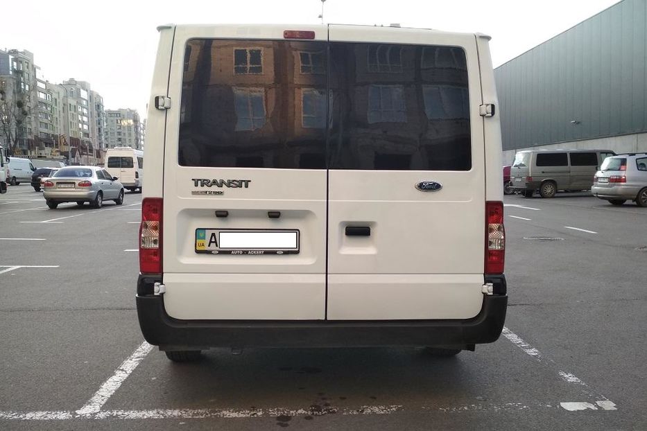 Продам Ford Transit пасс. 8+1. дв.2,2см.TDCI-150лс. 2006 года в Киеве