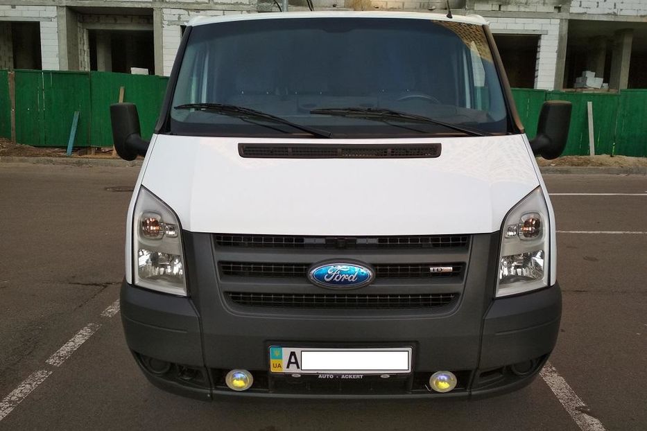 Продам Ford Transit пасс. 8+1. дв.2,2см.TDCI-150лс. 2006 года в Киеве