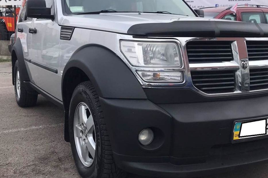 Продам Dodge Nitro 2008 года в Киеве