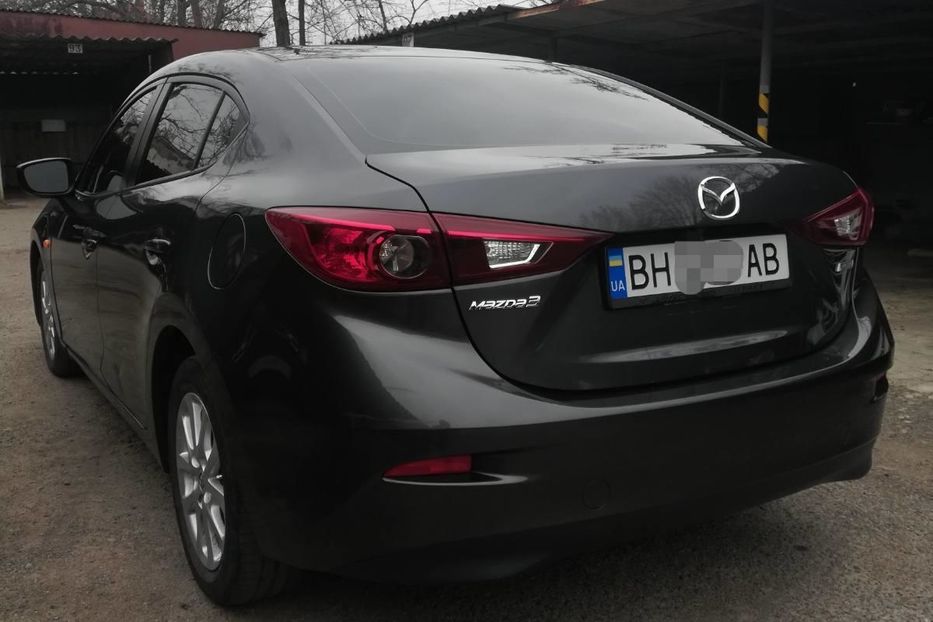 Продам Mazda 3 2016 года в Одессе