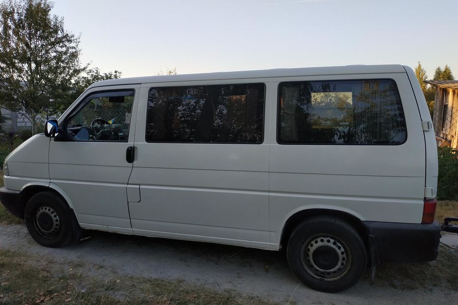 Продам Volkswagen T4 (Transporter) пасс. 2003 года в Житомире