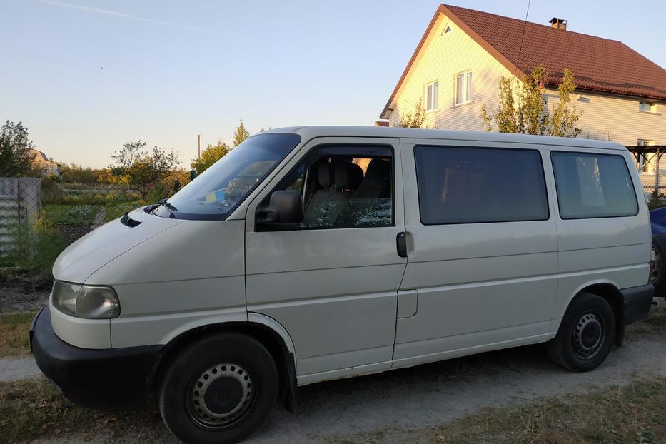 Продам Volkswagen T4 (Transporter) пасс. 2003 года в Житомире