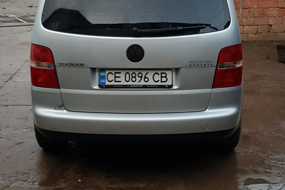 Продам Volkswagen Touran 2004 года в Черновцах