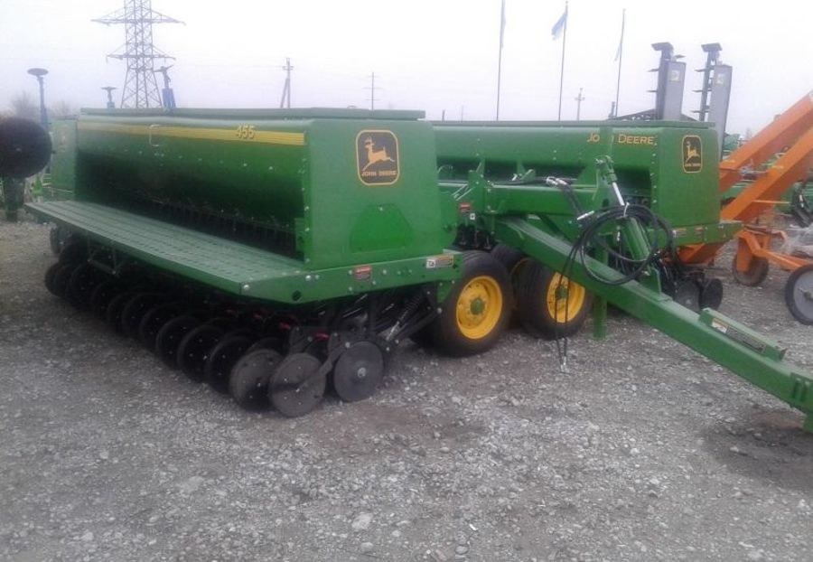 Продам Другое Другая Сеялка зерновая John Deere 455 2005 года в Днепре