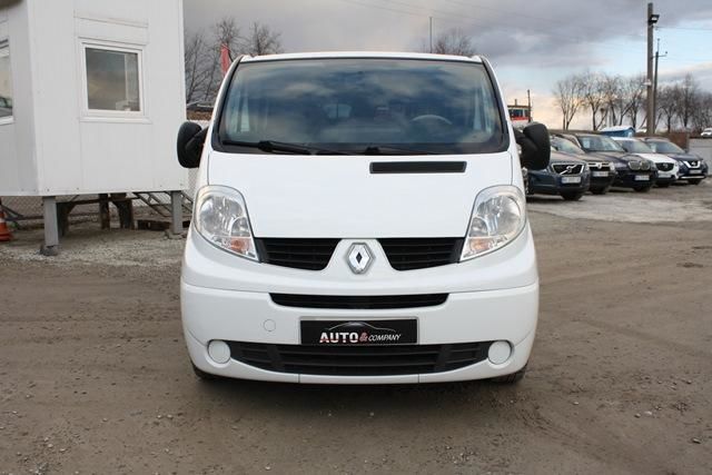 Продам Renault Trafic пасс. Оригінальний Свіжий 2009 года в Львове