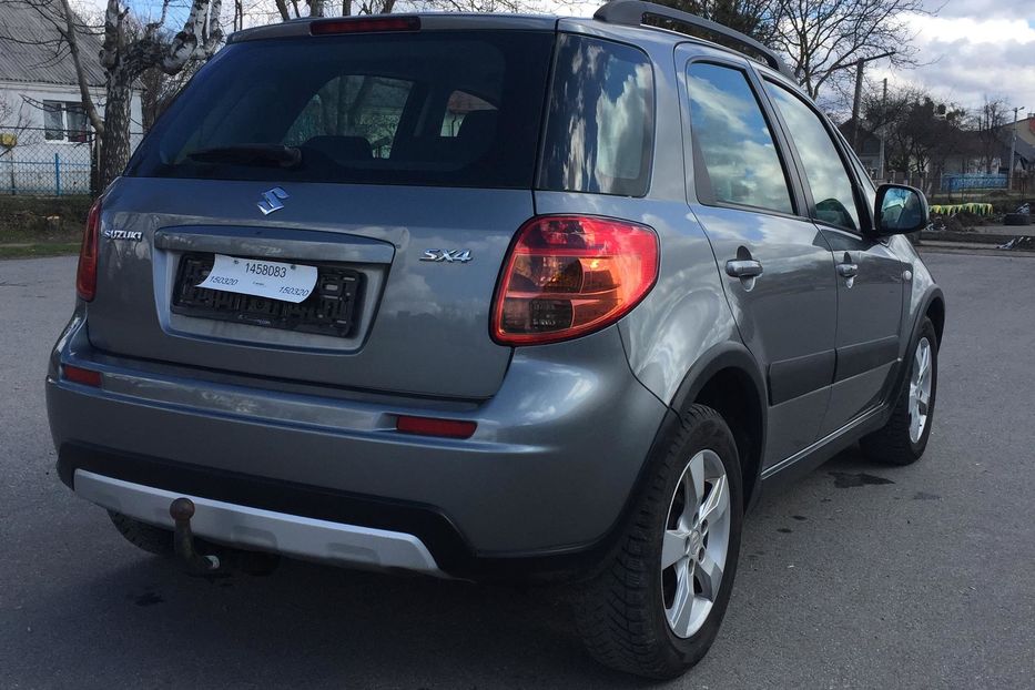 Продам Suzuki SX4 Combiback 2010 года в г. Почаев, Тернопольская область