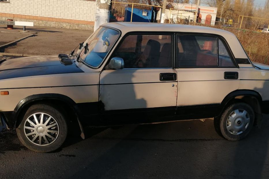 Продам ВАЗ 2107 1987 года в г. Глобино, Полтавская область