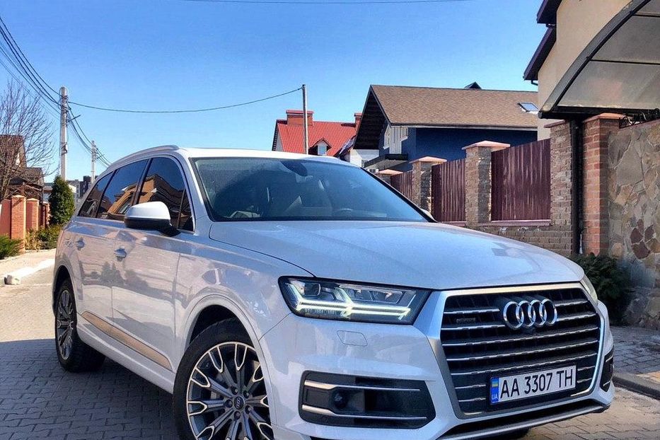 Продам Audi Q7 3.0 TFSI Tiptronic quattro (333л.с) 2016 года в Киеве