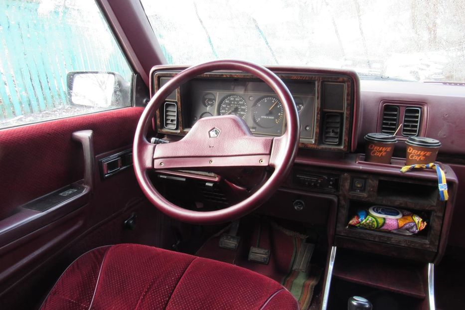 Продам Chrysler Voyager вен 1989 года в г. Мена, Черниговская область