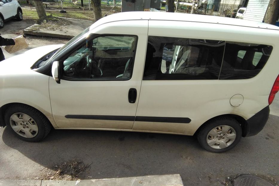 Продам Fiat Doblo пасс. 2010 года в Днепре