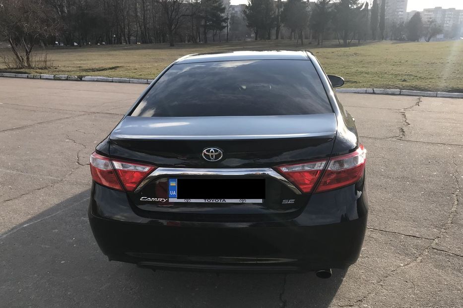 Продам Toyota Camry 2015 года в Ровно