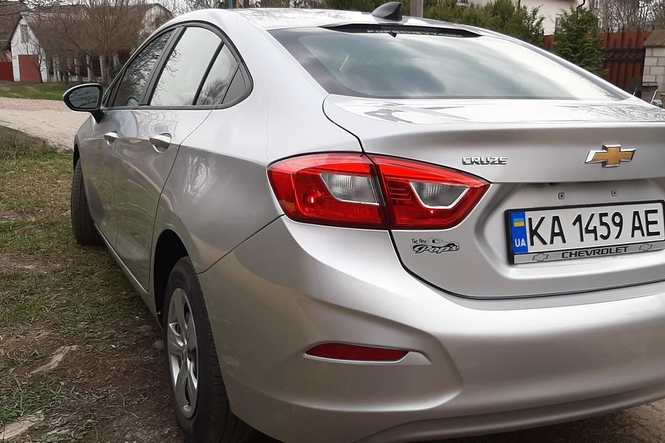 Продам Chevrolet Cruze 2017 года в Киеве