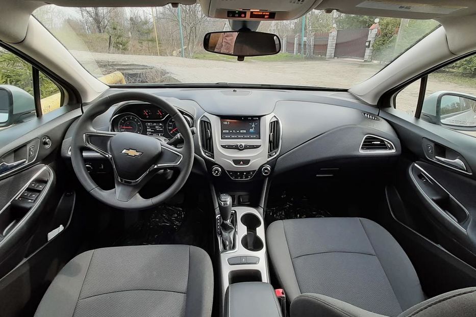 Продам Chevrolet Cruze 2017 года в Киеве