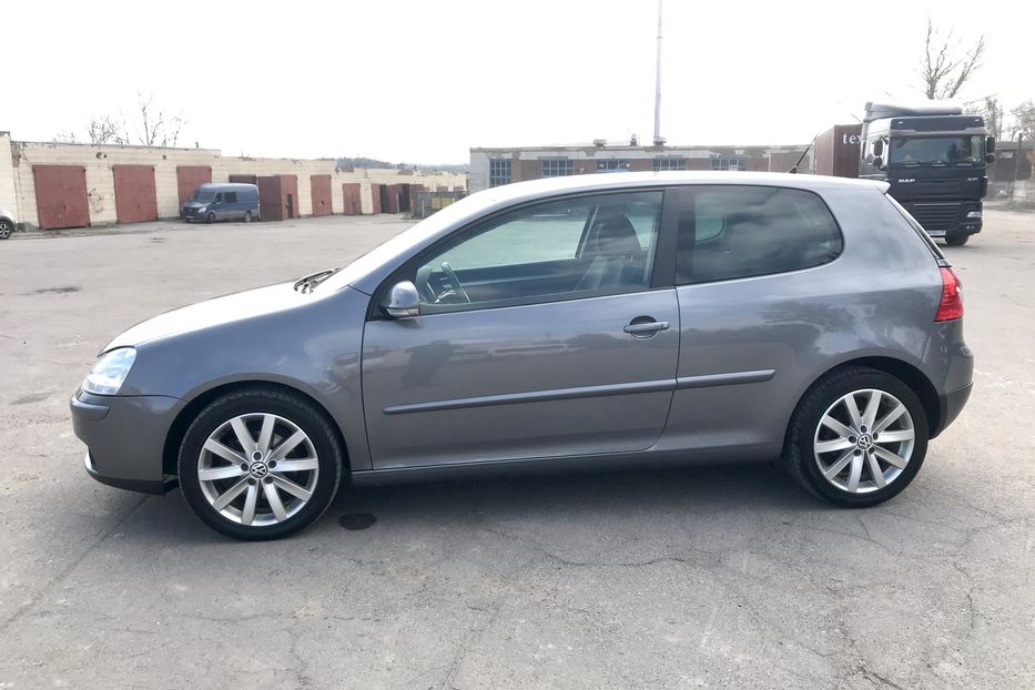 Продам Volkswagen Golf V 2008 года в Виннице