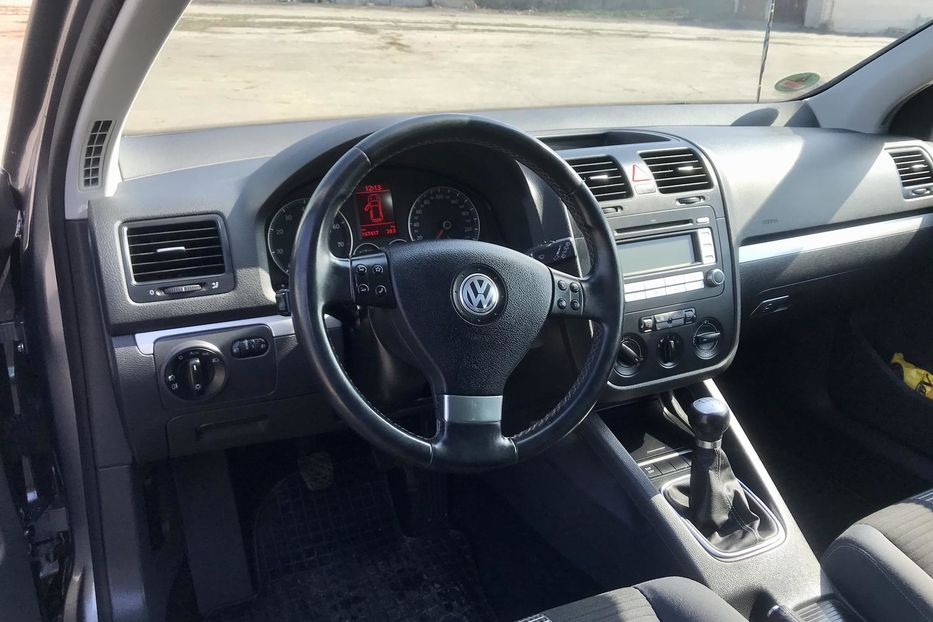 Продам Volkswagen Golf V 2008 года в Виннице