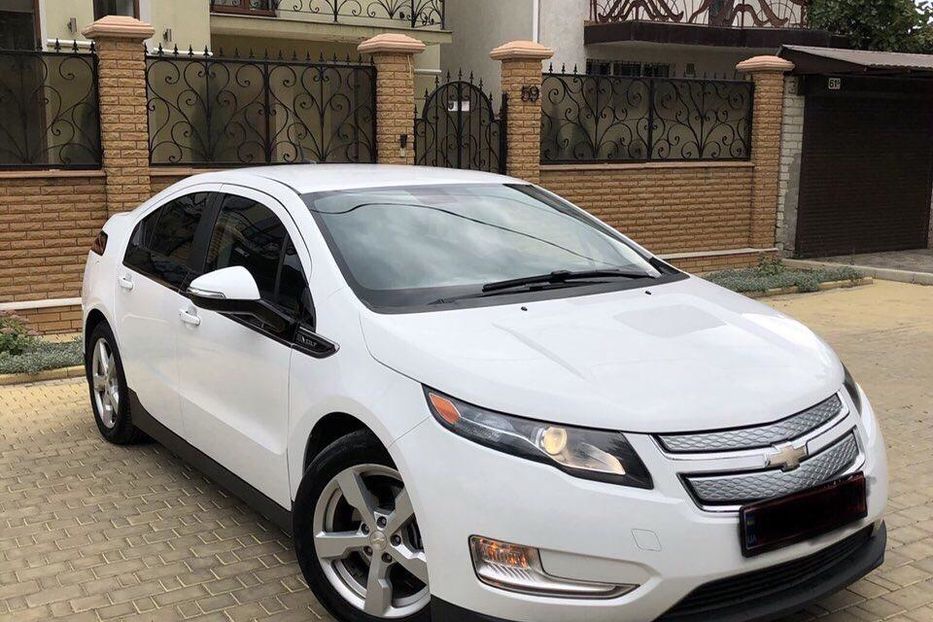 Продам Chevrolet Volt 2013 года в Одессе