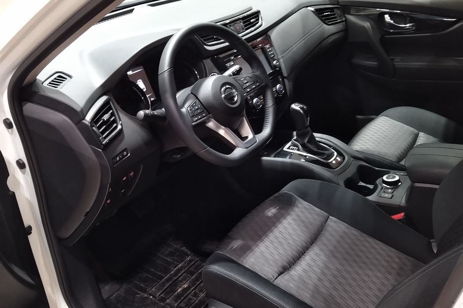 Продам Nissan X-Trail X-TRAIL 2.5 4WD CVT Acenta 2019 года в Харькове