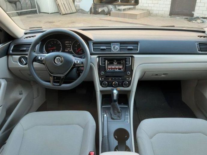 Продам Volkswagen Passat B8 2015 года в г. Бердичев, Житомирская область